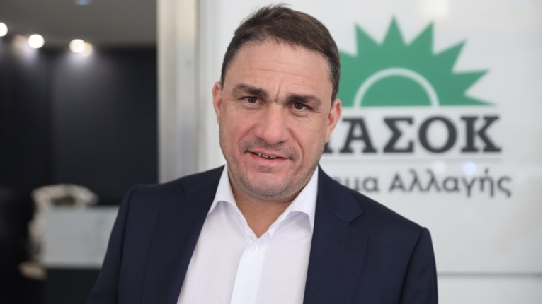 ΚΩΣΤΑΣ ΤΣΟΥΚΑΛΑΣ