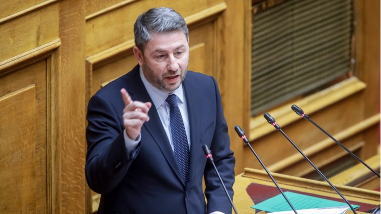 ΝΙΚΟΣ ΑΝΔΡΟΥΛΑΚΗΣ