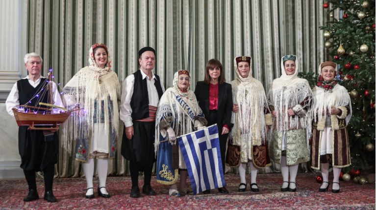 καλαντα σακελλαροπουλου