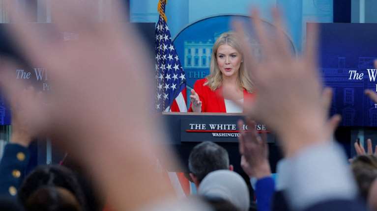 Ο Λευκός Οίκος διαψεύδει το Reuters: Fake news οι απελάσεις Ουκρανών - Δεν έχει ληφθεί καμία απόφαση μέχρι στιγμής