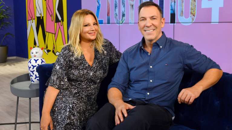 Νάνσυ Ζαμπέτογλου - Θανάσης Αναγνωστόπουλος: Η ΕΡΤ θέλει να τους κρατήσει, ποια μεγάλα κανάλια τους διεκδικούν [βίντεο]