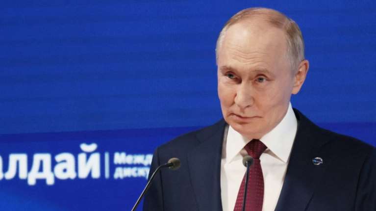 Προειδοποίηση Πούτιν: Θα απαντήσουμε πειστικά στη στρατιωτικοποίηση της Ευρώπης - Ανοησία ο πόλεμος με ΝΑΤΟ