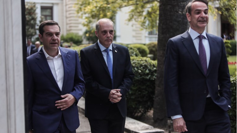 ΤΣΙΠΡΑΣ ΒΕΛΟΠΟΥΛΟΣ ΜΗΤΣΟΤΑΚΗΣ