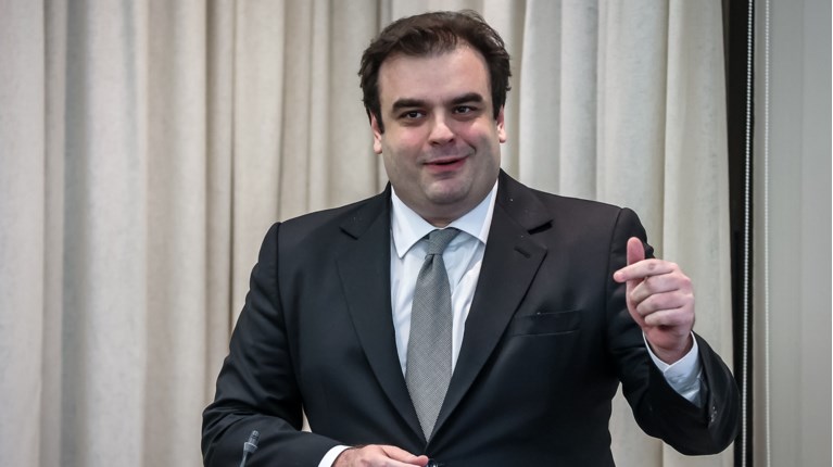 Πιερρακακης