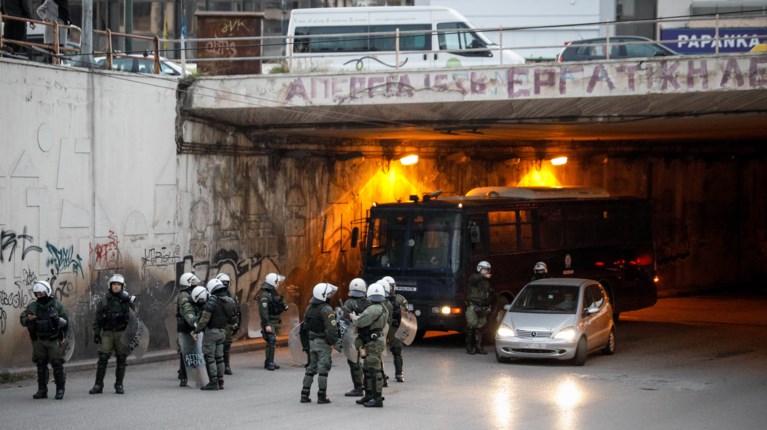 νεα σμυρνη αστυνομια