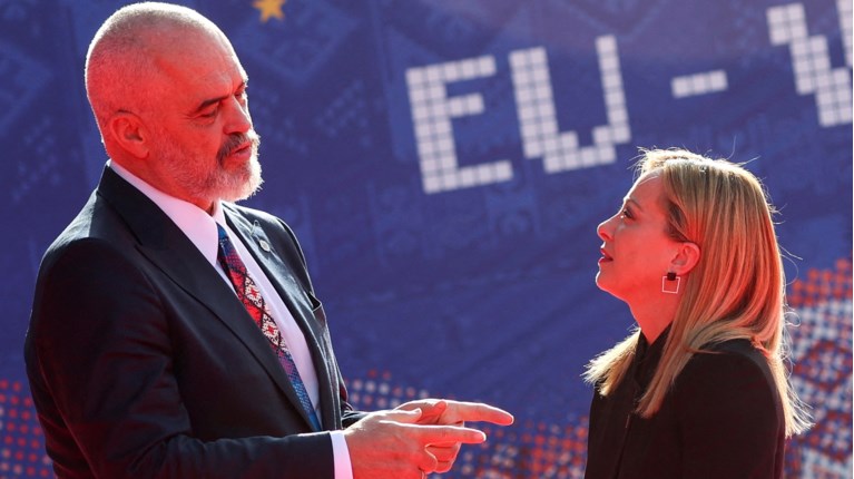 Μελόνι Ράμα