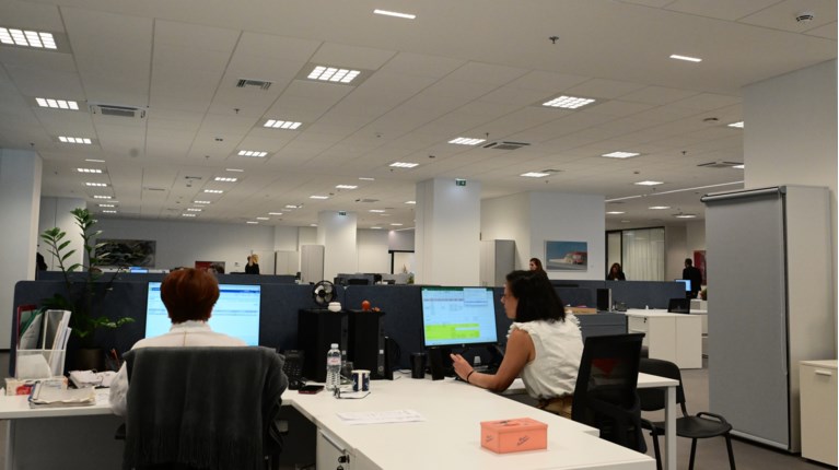 Υπάλληλοι - γραφείο