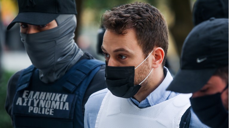 ΓΛΥΚΑ ΝΕΡΑ - ΠΙΛΟΤΟΣ