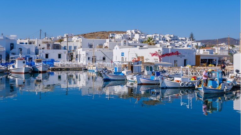 ΠΑΡΟΣ