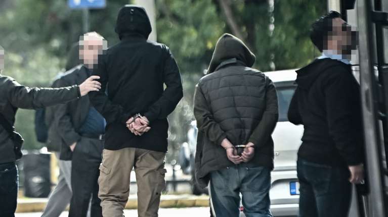 Κύκλωμα &quot;προστασίας&quot;: Παντρεμένος με γνωστή γυμνάστρια ο υπαρχηγός β&#39; - Πρόεδρος του ΔΣ της εταιρείας όπου μετέχει και ο ηθοποιός