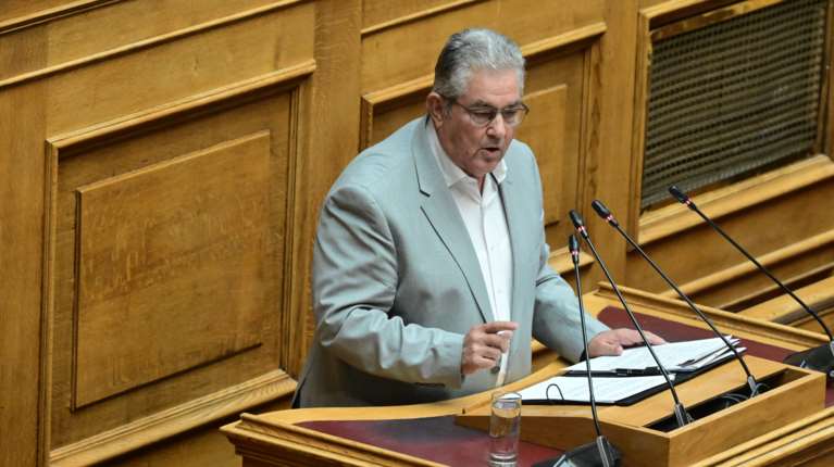 Δευτερολογία Κουτσούμπα: Τα 5 ερωτήματα του ΚΚΕ στην κυβέρνηση για Παλαιστινιακό, Ουκρανία και εξοπλιστικά