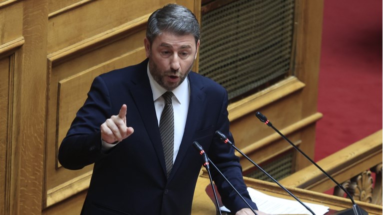 ΝΙΚΟΣ ΑΝΔΡΟΥΛΑΚΗΣ