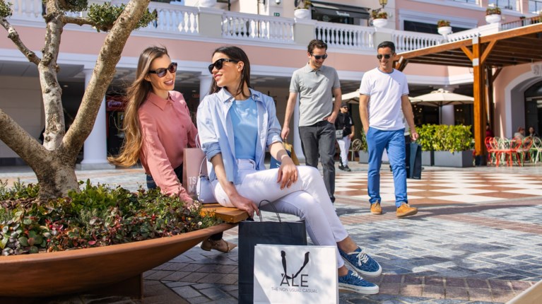 DESIGNER OUTLET