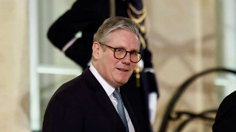 Yπόθεση Έπσταϊν - Μάντελσον: Ο Στάρμερ λέει ότι δεν θα εγκαταλείψει την εντολή του  να αλλάξει τη Βρετανία