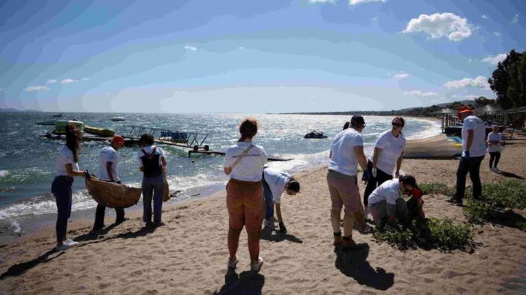 ΔΕΗ – project PARALIES: Συνεργασία για τον καθαρισμό και την προστασία των ελληνικών παραλιών για 4η χρονιά