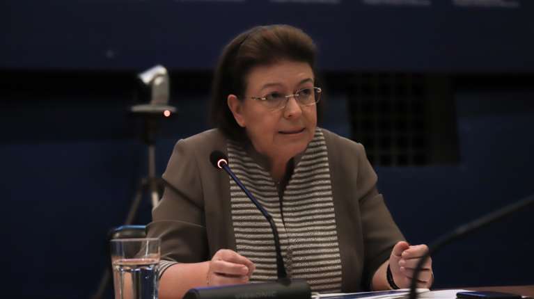 Μενδώνη στη Γενική Συνέλευση της UNESCO: &quot;Ολα τα κράτη-μέλη να στηρίξουν την επανένωση των Γλυπτών του Παρθενώνα&quot;