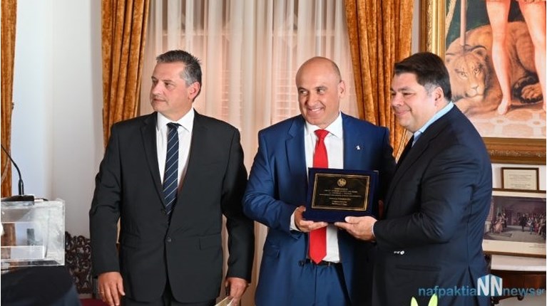 Τζορτζ Τσούνης