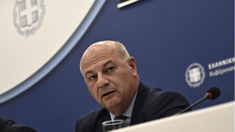 Κώστας Τσιάρας