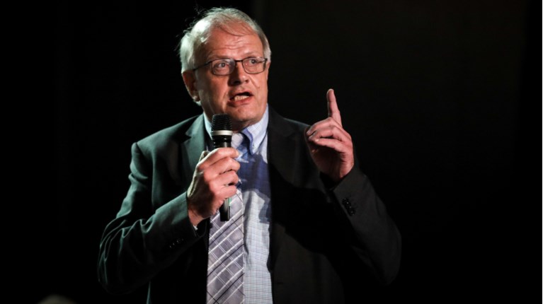 Άκης Τσελέντης