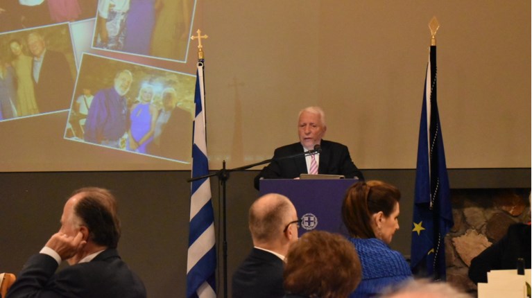 ΔΕΙΠΝΟ ΠΡΕΣΒΕΙΣ