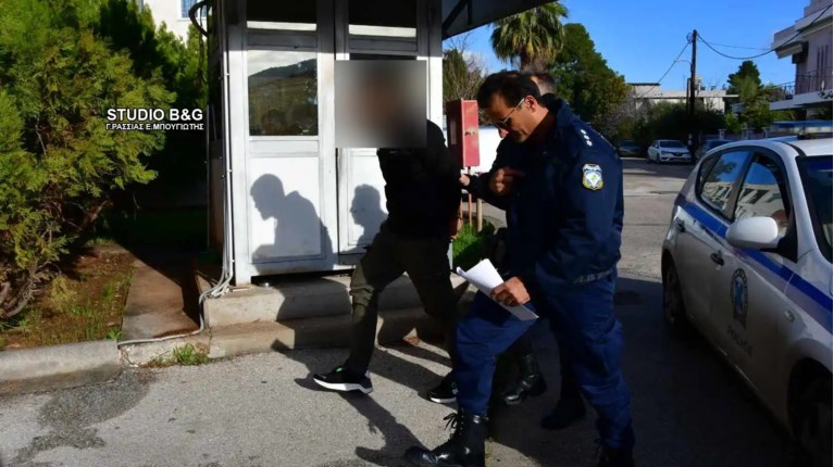 ΑΡΓΟΣ ΚΑΚΟΠΟΙΗΣΗ 32ΧΡΟΝΗΣ
