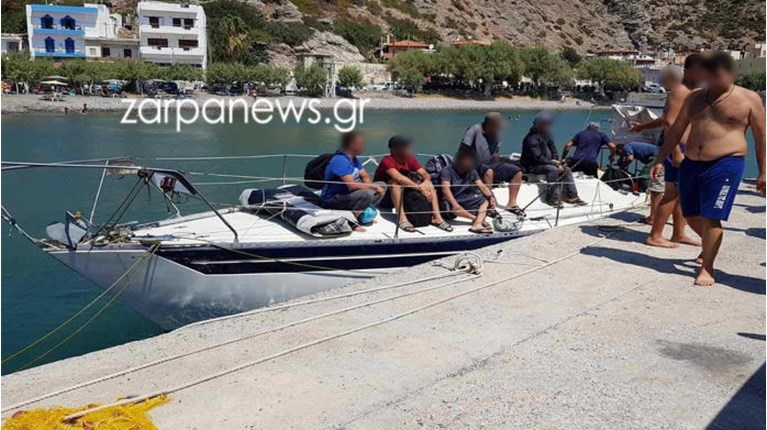 ΤΟΥΡΚΟΙ ΚΡΗΤΗ ΑΣΥΛΟ.