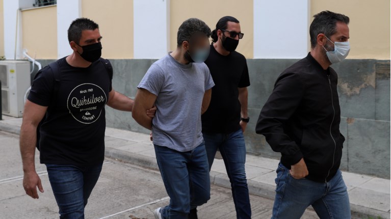 Καλυβια