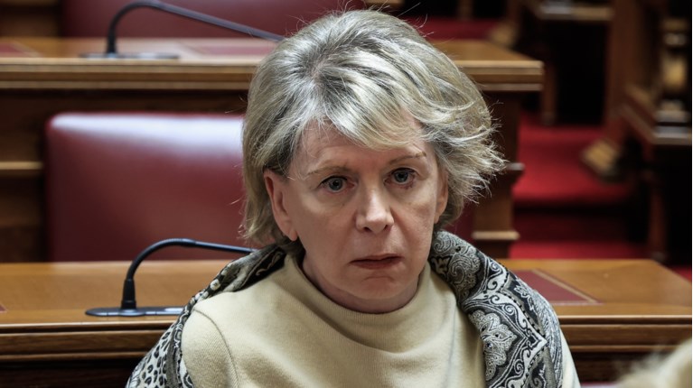 Έλενα Ακρίτα