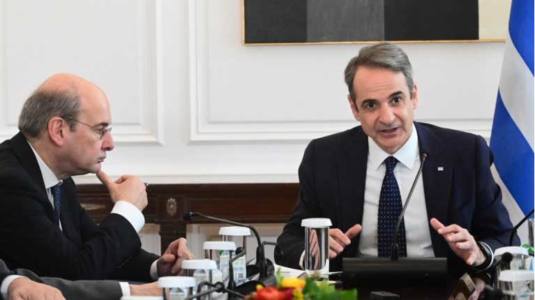 μητσοτακησ χατζηδακησ
