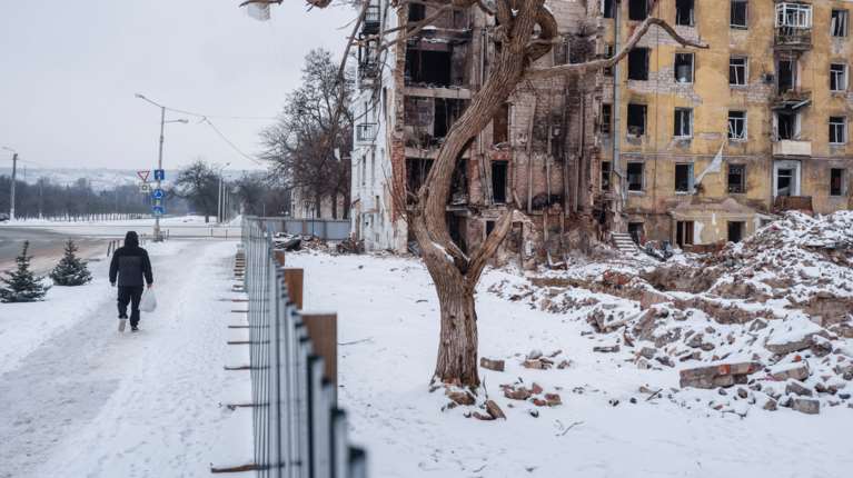 Αρχίζουν οι κρίσιμες συνομιλίες Ρωσίας - Ουκρανίας - ΗΠΑ στο Αμπού Ντάμπι, σκληρό παζάρι για το Ντονμπάς