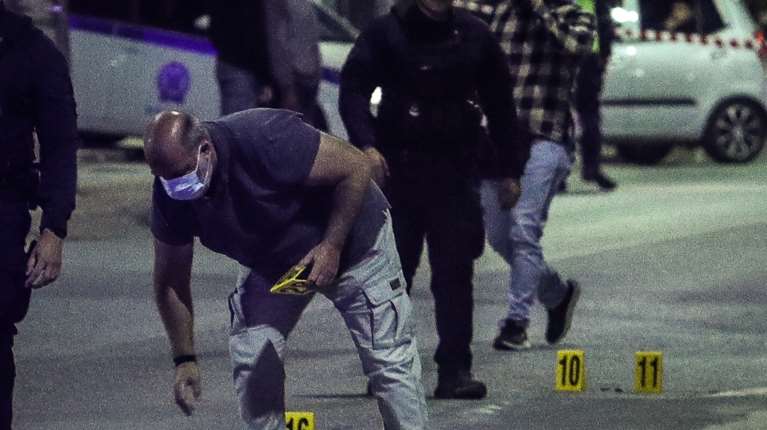 Ο εμφύλιος της Greek Mafia: Πώς η δολοφονία του "Θαμνάκια" συνδέεται με την απόπειρα κατά του 42χρονου "Μπόντι Μπίλντερ"