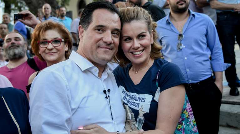 Άδωνις Γεωργιάδης: Η απάντησή του για την προσωπική του ζωή - &quot;Παιδιά ψυχραιμία, όλα καλά&quot; [βίντεο]