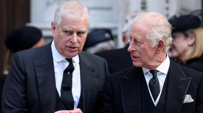 "Νίκη" η αποκαθήλωση του (πρώην πρίγκιπα) Αντριου - Τι λέει η οικογένεια της Βιρτζίνια Τζιουφρέ