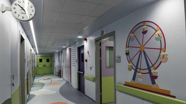 Γρίπη:  Στη ΜΕΘ με βαριά συμπτώματα δύο παιδιά, τριών μηνών και τεσσάρων ετών