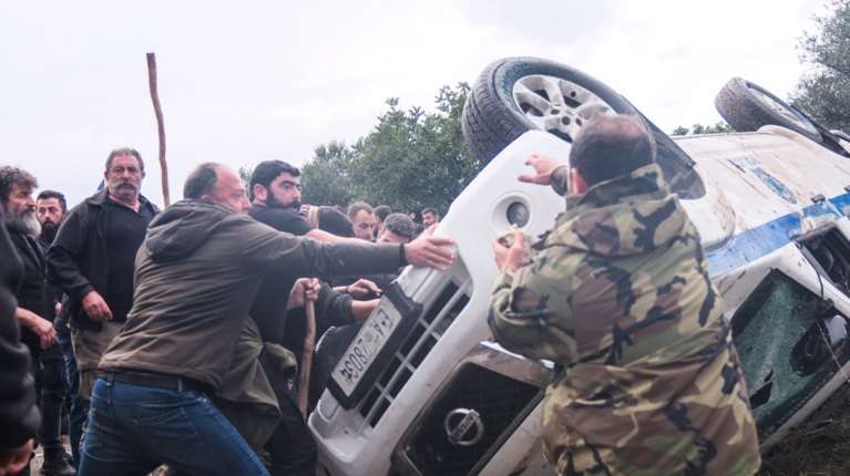 Με βαρύ ποινικό παρελθόν οι Κρητικοί αγρότες που συμμετείχαν στα επεισόδια: Ταυτοποιήθηκαν 25 άτομα για κακουργήματα