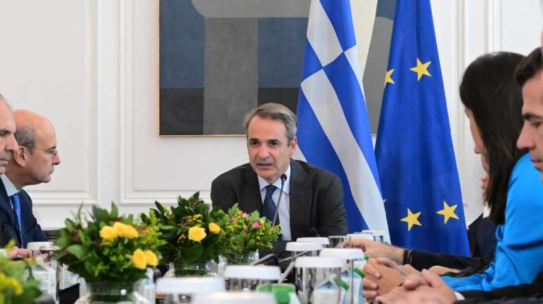 Τρεις υπουργοί παρουσιάζουν τον νέο ΟΠΕΚΕΠΕ στο Υπουργικό Συμβούλιο - Αγωνία για την έγκαιρη πληρωμή των αγροτών