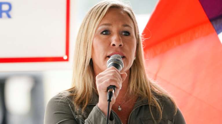 ΗΠΑ: Η παραίτηση της Μάρτζορι Τέιλορ Γκριν έφερε στο φως τη δυσαρέσκεια που επικρατεί στο εσωτερικό των Ρεπουμπλικάνων