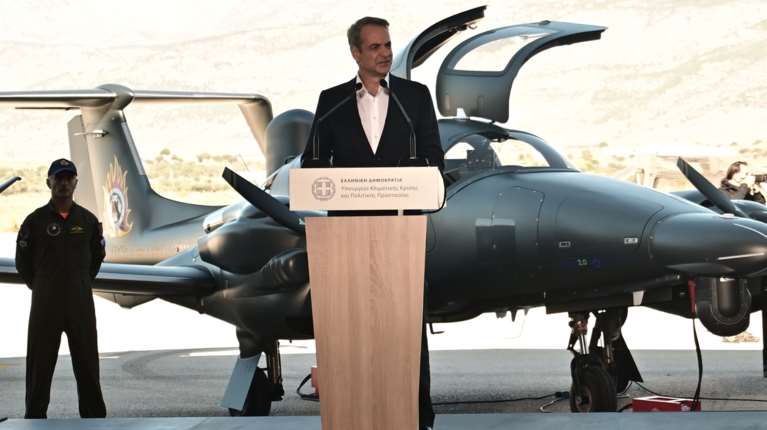 Τα τρία νέα υπερσύγχρονα αεροσκάφη της Πυροσβεστικής - Μητσοτάκης: Ιστορική και συμβολική στιγμή [εικόνες]