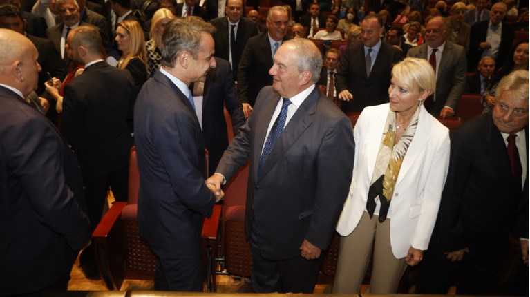 καραμανλησ μητσοτακησ
