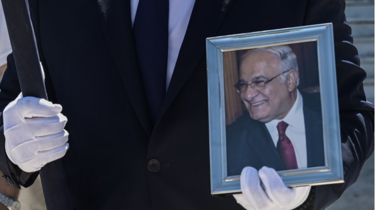 Κηδεία Διονύση Σιμόπουλου