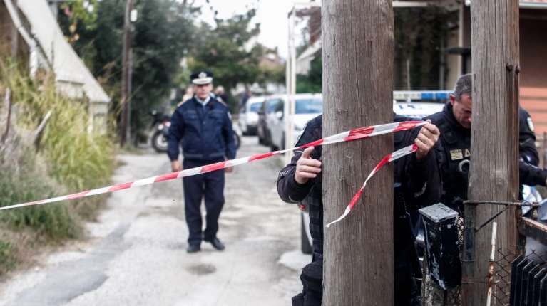 &quot;Είχε πολλούς συντρόφους και με ενοχλούσε αυτό&quot;: Σοκάρει ο 18χρονος μητροκτόνος - Οι καυγάδες και το bullying