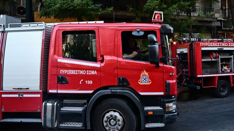 Φωτιά σε πολυκατάστημα παιχνιδιών στο Μαρούσι – Εντοπίστηκαν ίχνη εκρηκτικού μηχανισμού [βίντεο]