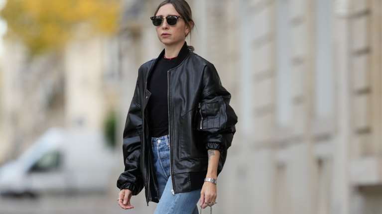 4 τζιν παντελόνια που ταιριάζουν στους περισσότερους σωματότυπους