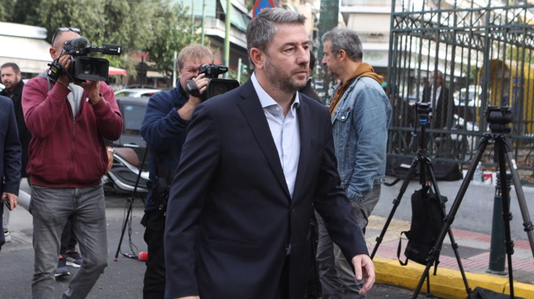 ΝΙΚΟΣ ΑΝΔΡΟΥΛΑΚΗΣ