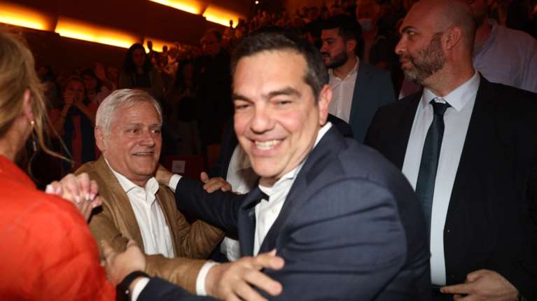 Τι γράφει στην &quot;Ιθάκη&quot; ο Αλέξης Τσίπρας για το νέο κόμμα: Δεν καταθέτω μόνο την εμπειρία μου, έχω πρόταση για το μέλλον