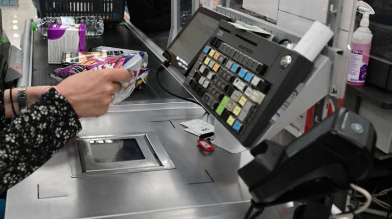 Ηλεκτρονικό μάτι της Eφορίας σε όλες τις ταμειακές μηχανές - Τι θα βλέπει