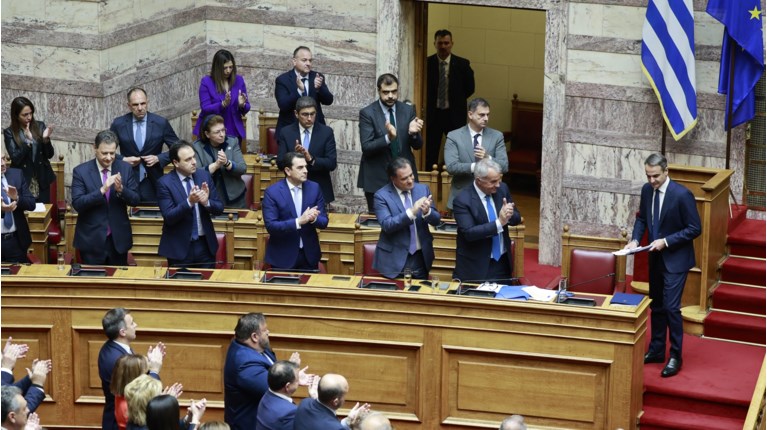 μητσοτακησ βουλη