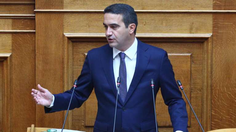 Ο 16χρονος γιος του Κατρίνη οδηγούσε χωρίς δίπλωμα - "Αισθάνομαι συντριβή, αναλαμβάνω την ευθύνη", λέει ο βουλευτής