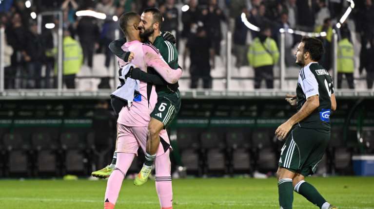 Super League: Ολυμπιακός, Παναθηναϊκός και ΑΕΚ οι κερδισμένοι της 10ης αγωνιστικής - Όλα τα αποτελέσματα