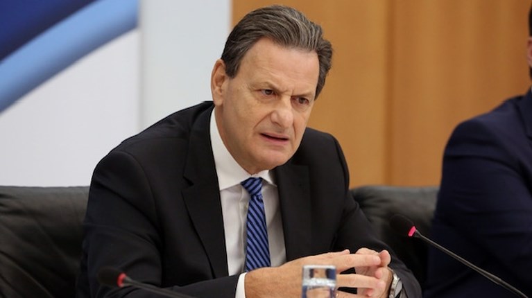 Σκυλακάκης για αφιέρωμα